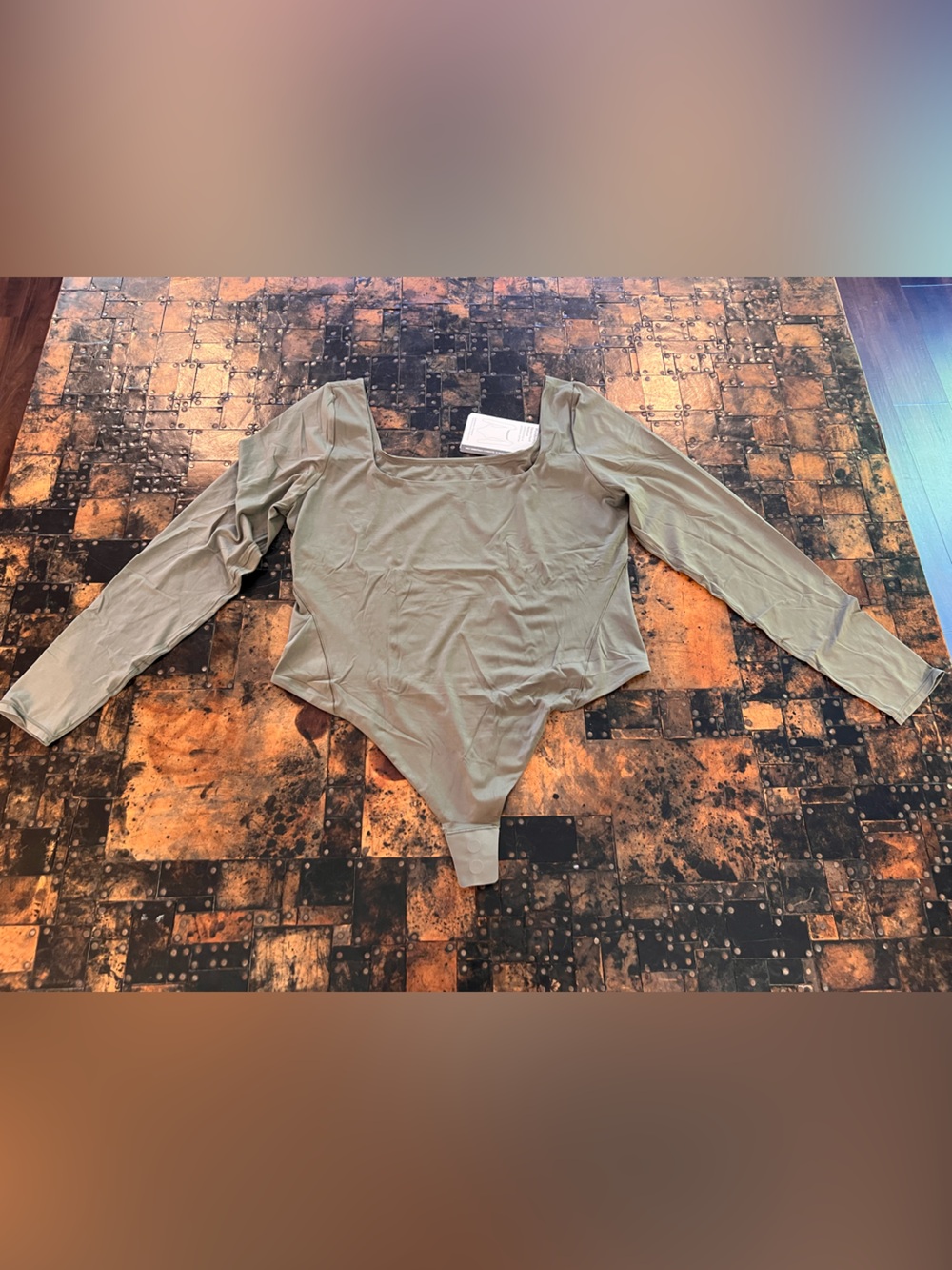 NWT lululemon athletica Womens Long Sleeve Bodysuit in Army Green